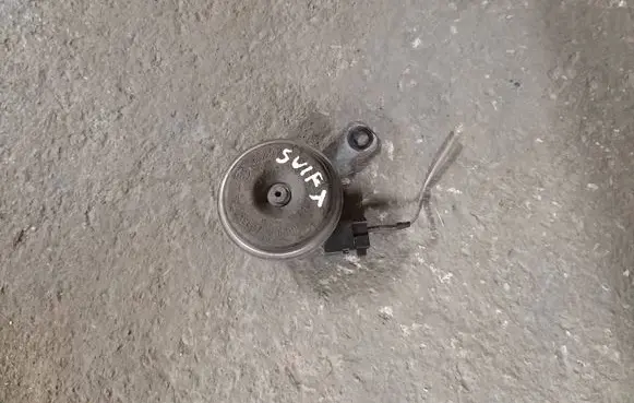 Suzuki Swift III Horn signal MK8