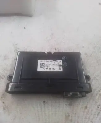 Tesla Model S Parking PDC control unit/module 1007618 2117JH000