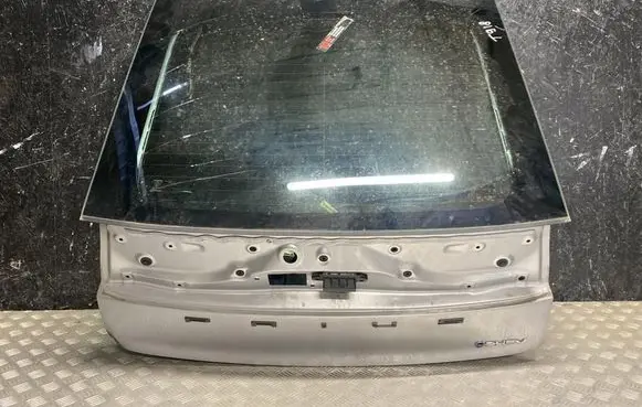 Toyota Prius (XV60) Tailgate/trunk/boot lid 