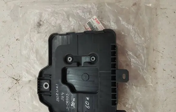Suzuki SX4 S-Cross Battery tray 7252161M00000 221206