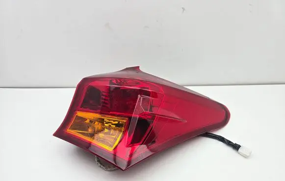 Toyota Auris E180 Rear/tail lights E115809 580928