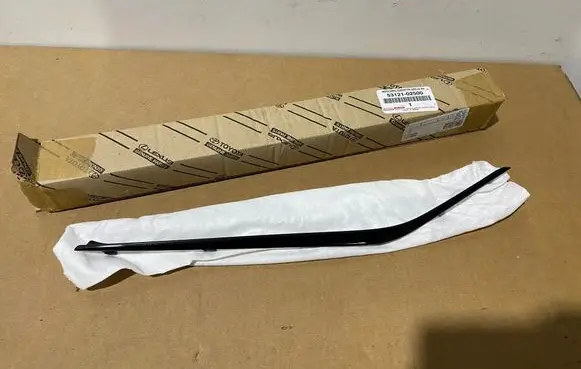 Toyota Auris E180 Front grill 5312102500