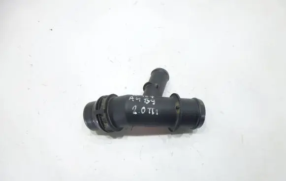 Engine coolant pipe/hose