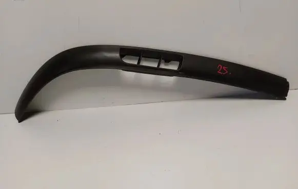Renault Clio II Front bumper lip 8200276675