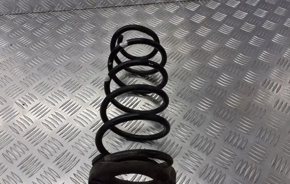 Hyundai i20 (PB PBT) Rear coil spring BRAK