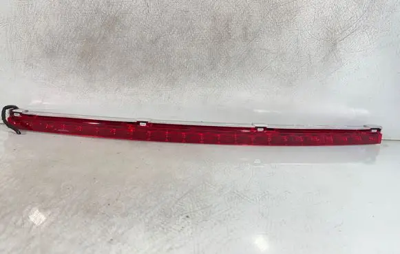 Mercedes-Benz C W204 Third/center stoplight A2048200056 A2049066020