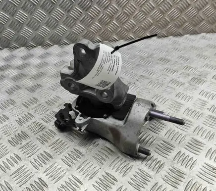 Toyota bZ4X Engine mount bracket G23050R020