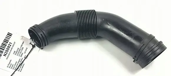 Porsche Cayenne (92A) Heater radiator pipe/hose 7P0129627A