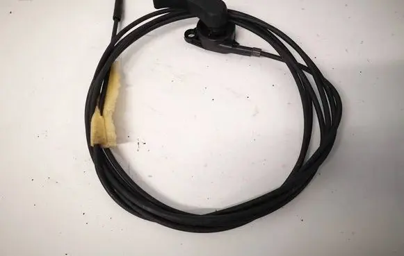 Dacia Logan II Engine bonnet (hood) release handle 