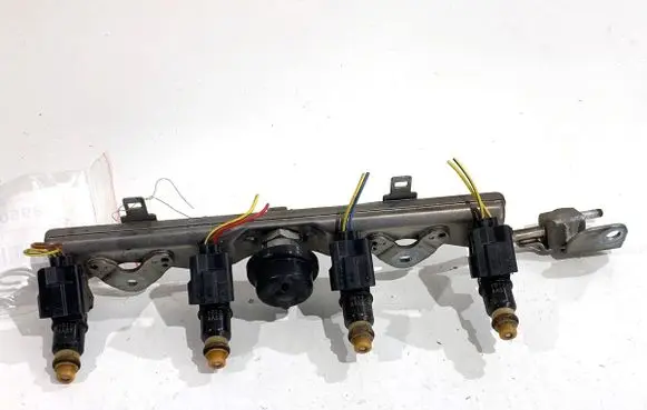 Honda Insight Fuel main line pipe