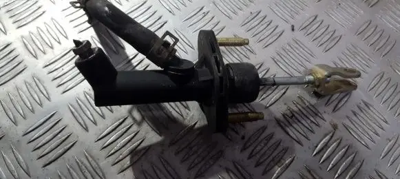 Clutch master cylinder
