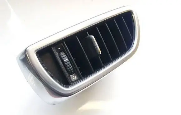 Porsche Cayenne (92A) Dash center air vent grill 4590022001 7p5819703d