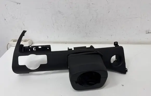 Volkswagen PASSAT B6 Steering wheel column trim 3C0858625
