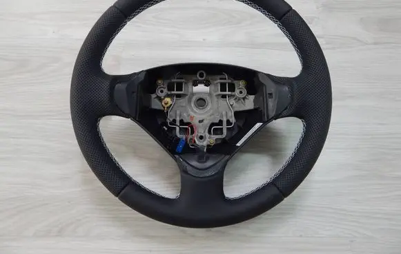 Peugeot Partner Steering wheel