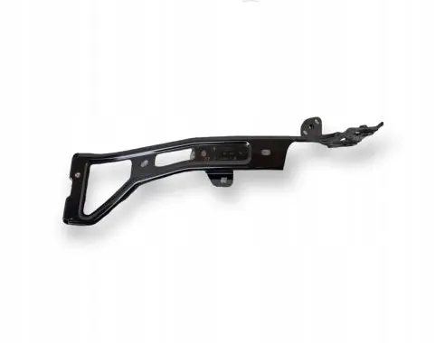 Audi A5 Fender mounting bracket 8W0821136C