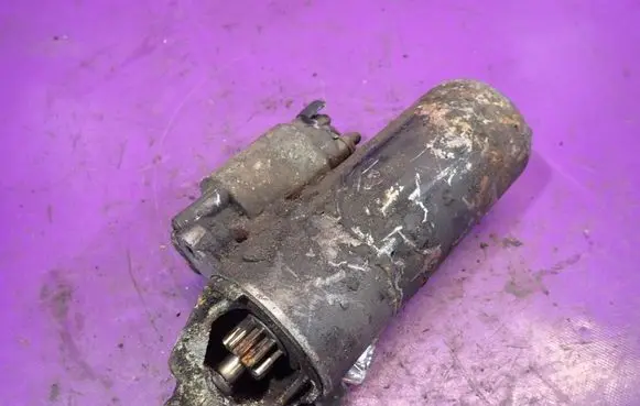Ford Focus C-MAX Starter motor 