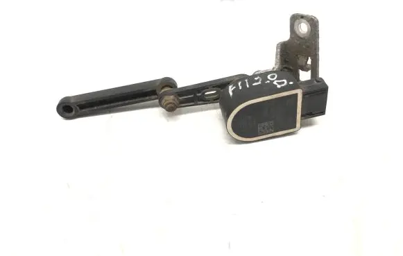BMW 5 F10 F11 Headlight/headlamp level sensor 6784075 25916010