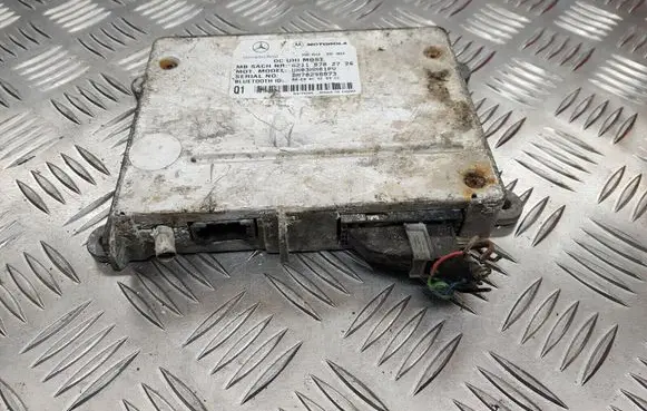 Mercedes-Benz E W211 Bluetooth control unit module A2118702726