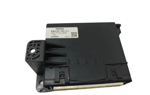 Toyota Verso Air conditioning/heating control unit 886500F111 MB1777002201