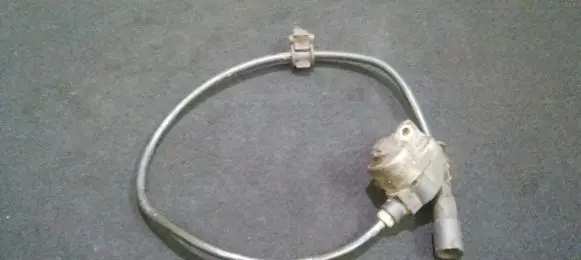 Opel Astra G ABS brake wheel speed sensor 90451321