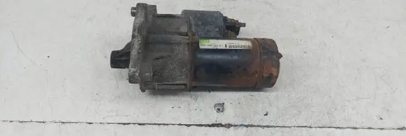 Peugeot 307 Starter motor D6RA572 05D10295