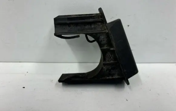 Mercedes-Benz C AMG W204 Radiator support slam panel bracket A2046280008