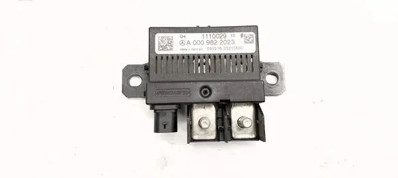 Mercedes-Benz GLA W156 X156 Other relay A0009822023