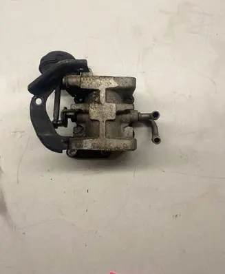 Volkswagen Golf V EGR valve 03G131063F