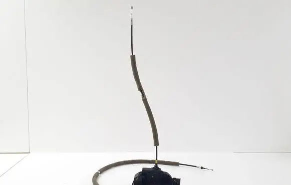 Nissan Qashqai Front door lock