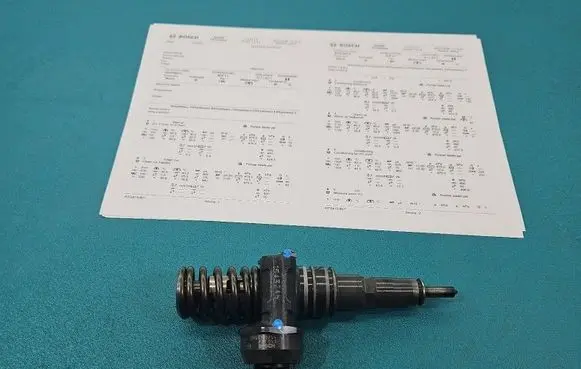 Audi A6 S6 C5 4B Fuel injector 0414720214 IMPRK1543245