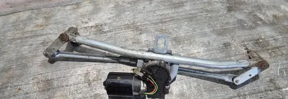 Volkswagen Golf IV Wiper motor 0390241151 1J1955113A