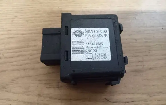 Renault Koleos I Immobilizer control unit/module 5WK48647B