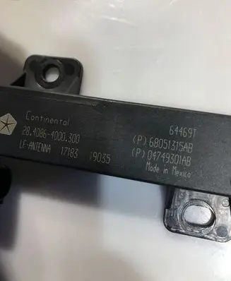 Chrysler Pacifica Keyless system antenna 68051315AB 04749301AB 2840864000300