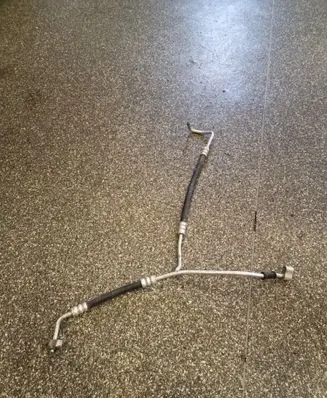 Tesla Model S Air conditioning (A/C) pipe/hose 100429400A