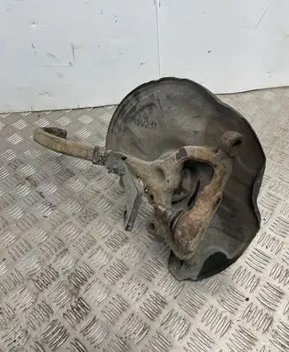 Mercedes-Benz E W211 Front wheel hub