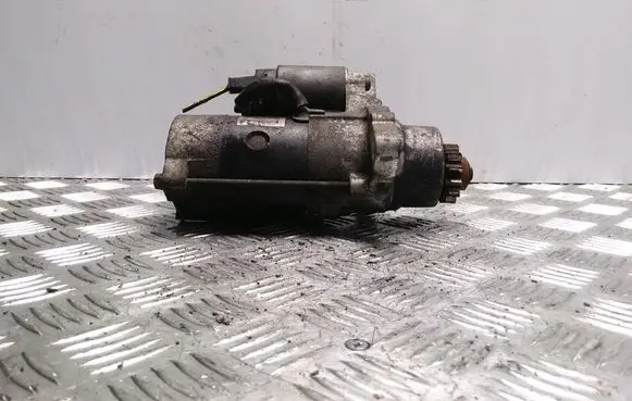 Nissan Primera Starter motor 23300BN302 M008T71371ZE