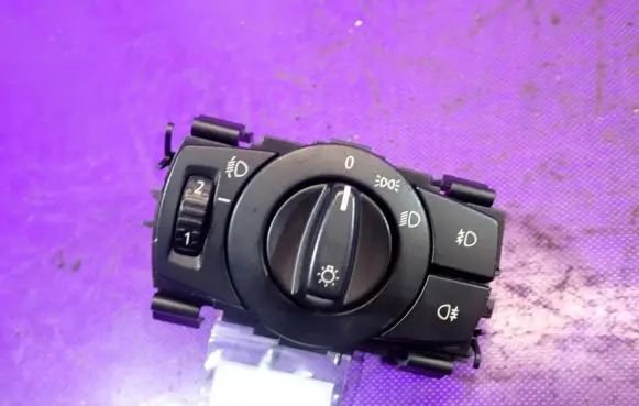BMW 1 E81 E87 Light switch 6932794