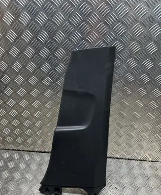 (B) pillar trim (bottom)