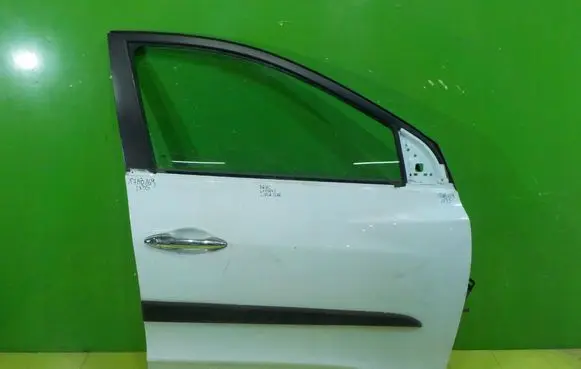 Hyundai ix35 Front door PRZOD 17AB169