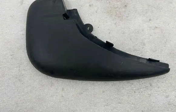 Jaguar XJ X308 Front mudguard JLM20436
