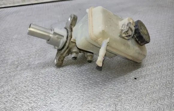 Renault Laguna III Master brake cylinder
