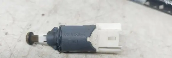 Renault Scenic II - Grand scenic II Brake pedal sensor switch 8200168238B 4296L