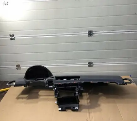 BMW 1 E81 E87 Dashboard 05B192BF0215I