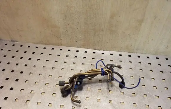 Ford Fusion Fuel line pipe