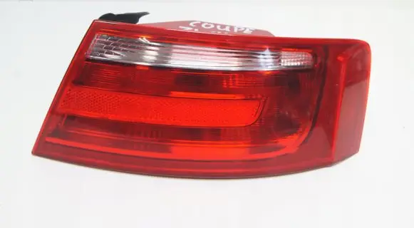 Audi A5 8T 8F Tailgate rear/tail lights 8T0945096