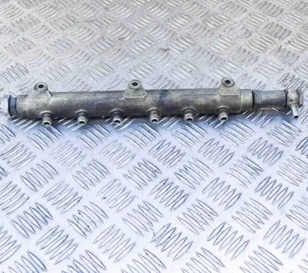 Volvo S60 Fuel main line pipe 0445215010 8658252