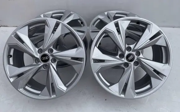 Audi A3 8Y R19 alloy rim 8Y0601025K CD485 8J219H2N