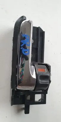 Toyota Avensis T250 Front door interior handle