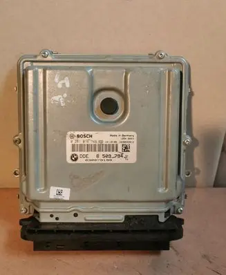 BMW 5 F10 F11 Engine control unit/module 8509794