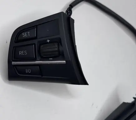 BMW 5 GT F07 Steering wheel buttons/switches 9163032 610235000B